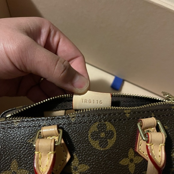 Louis Vuitton 2016 Monogram Nano Speedy - Authentic - Picture 11 of 11